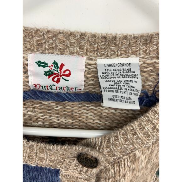 Nut Cracker Winter Cabin Granny core Cotton Blend Cardigan Sweater Size L - Picture 3 of 6